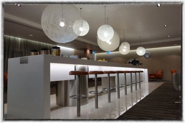 Q-Lounge bar.jpg Q-Lounge bar.jpg