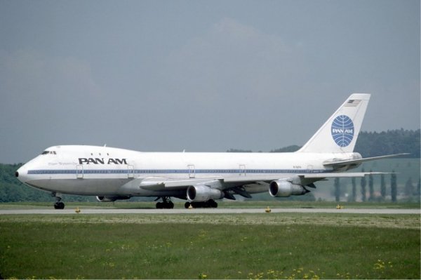 pan-am-747-100-clipper-neptunes-car-n742pa-1024-620x413.jpg