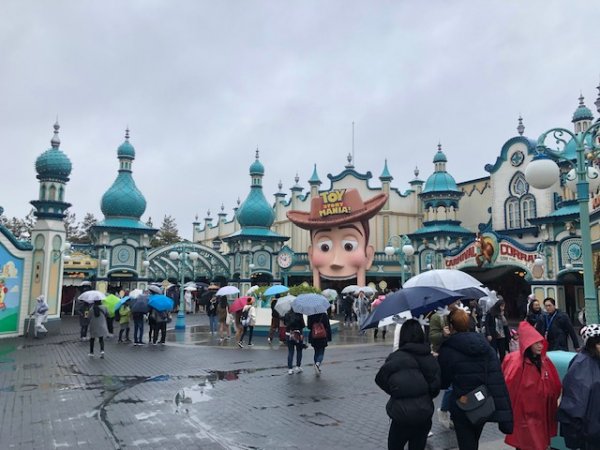 disneysea.jpg disneysea.jpg