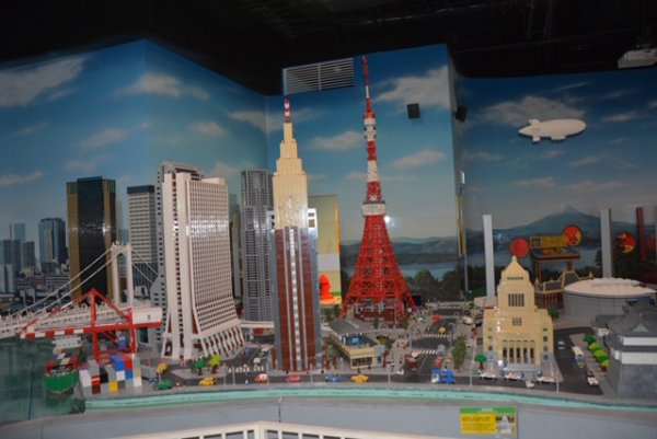 lego.JPG lego.JPG