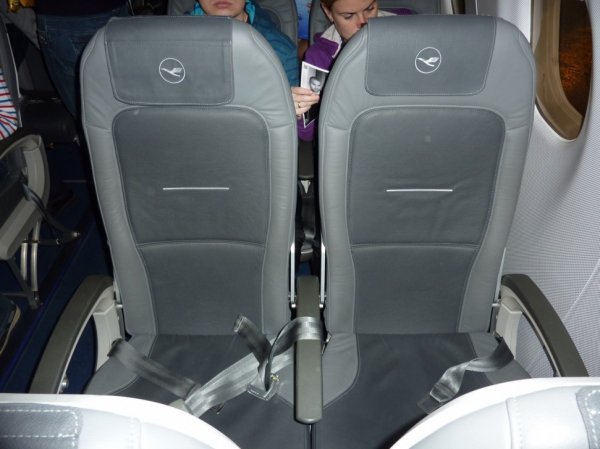 Lufthansa Embraer E195_07.jpg Lufthansa Embraer E195_07.jpg