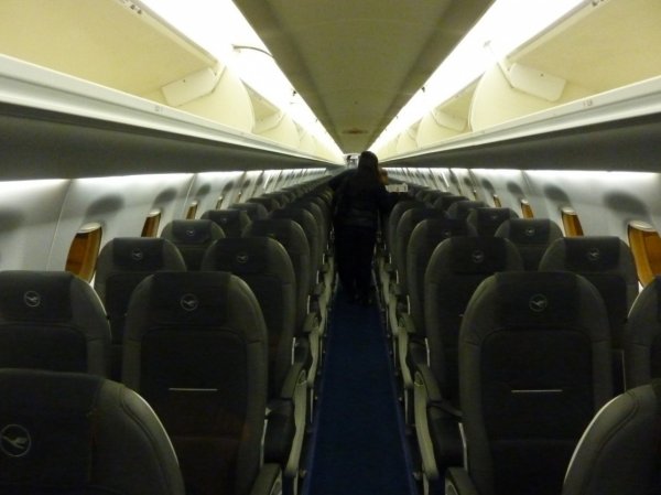Lufthansa Embraer E195_08.jpg Lufthansa Embraer E195_08.jpg