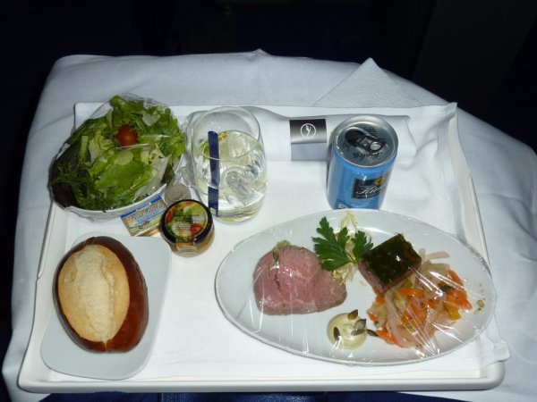 Lufthansa Business class FRA-PVG_13.jpg