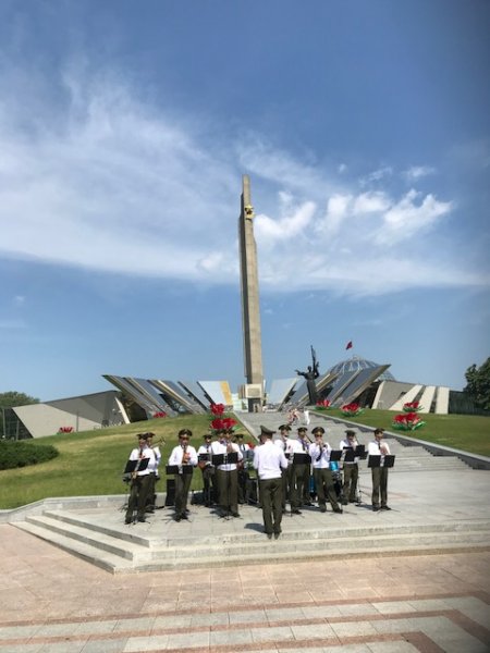 minsk32.jpg