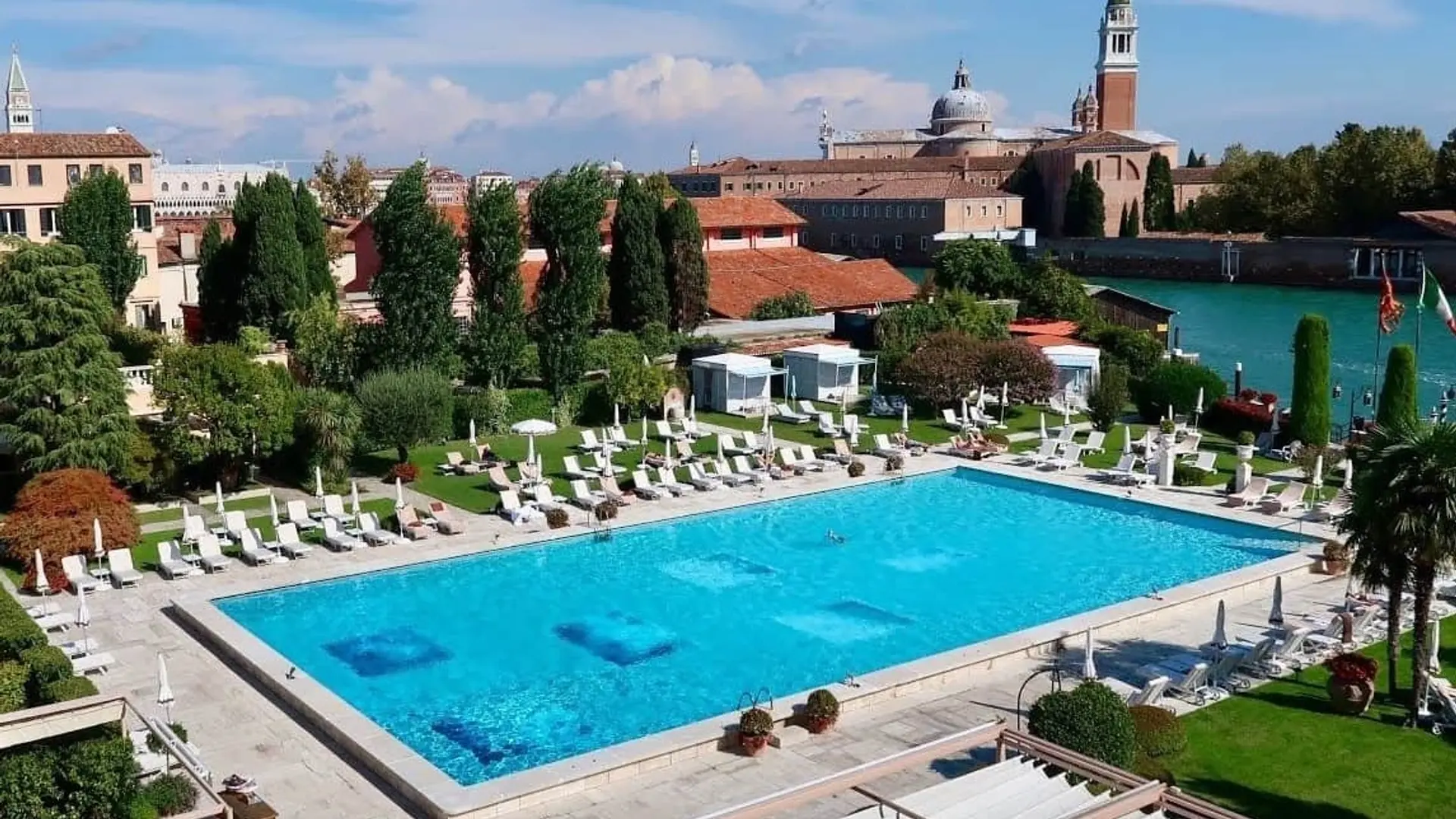 Bird view of the pool area at Belmond Hotel Cipriani at daytime